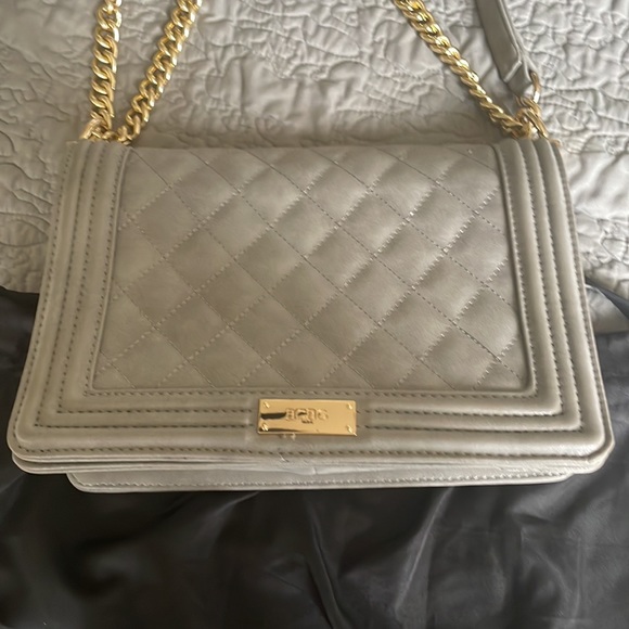 BCBG Shoulder bag - Picture 2 of 8